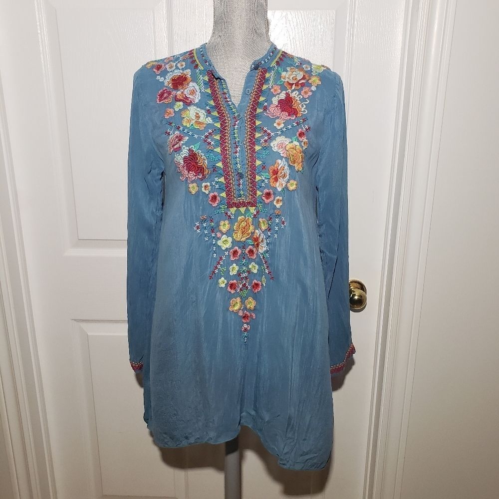 Johnny Was Sky Blue Embroidered Floral Tunic